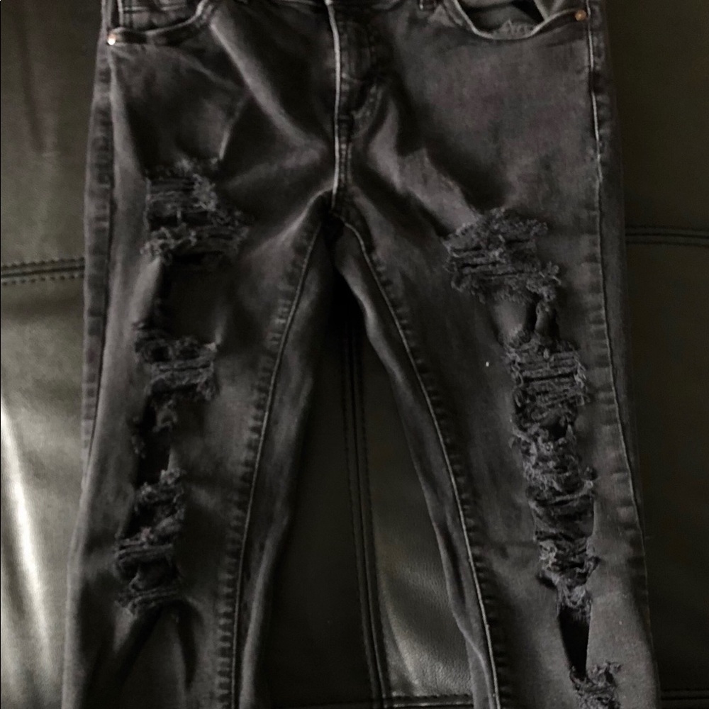 Forever 21 distressed black denim jeans